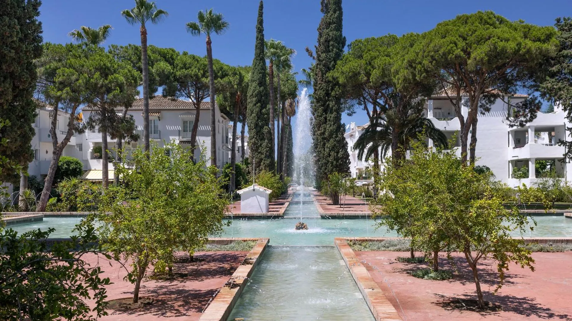 3 Bedroom 3 Bathroom Beachside Apartment Estepona Spain